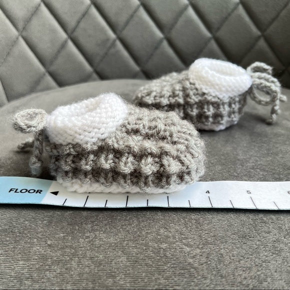 Handmade Baby Booties - Picture 5 of 7